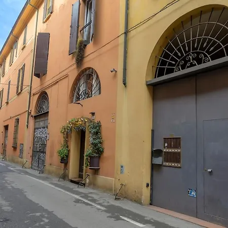 The Medieval Heart Of Free Parking Apartament Bolonia