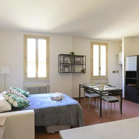 The Medieval Heart Of Free Parking Apartament *